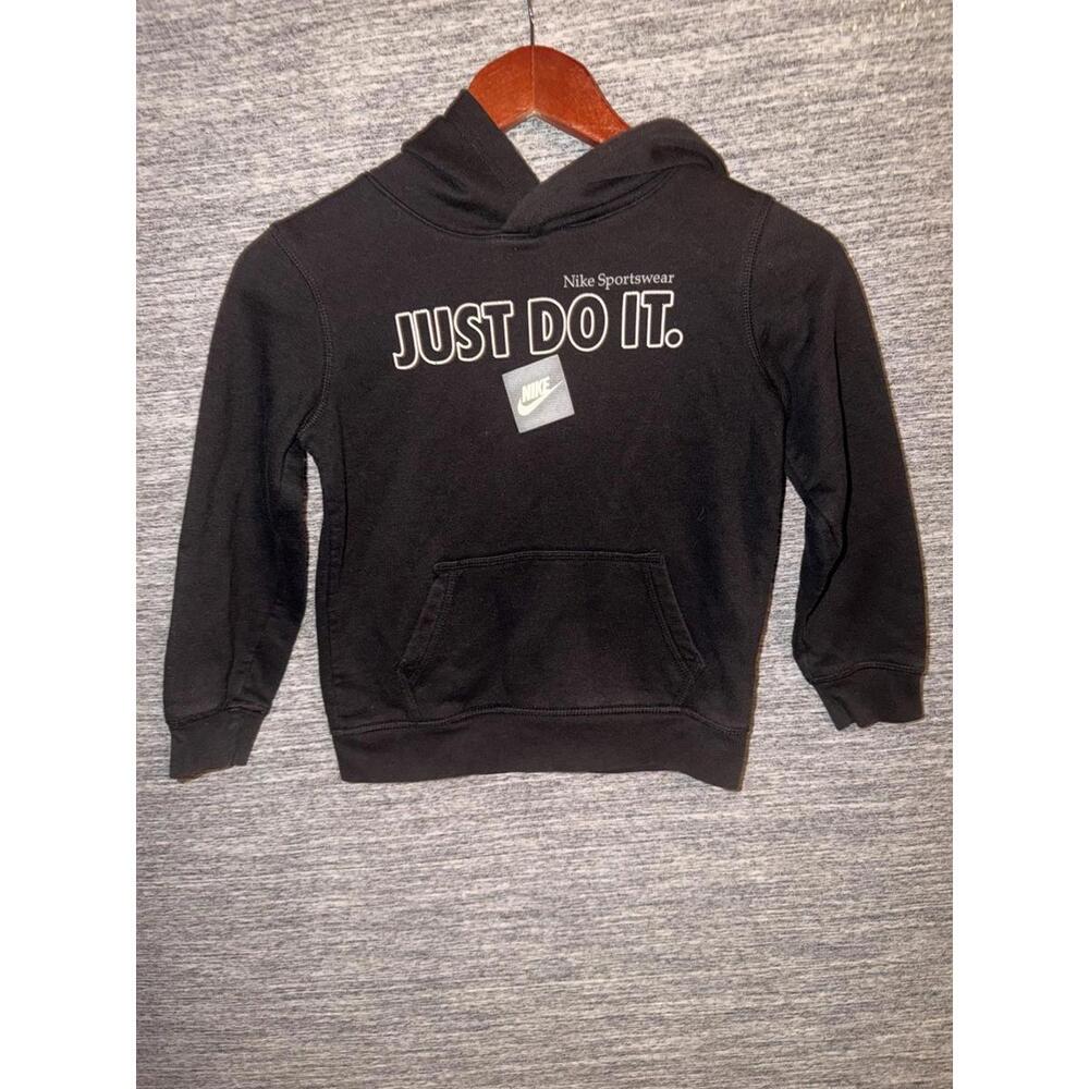 Nike Sportswear Boys Black Hoodie Just Do It Graphics Pullover Size 7 116-122cm